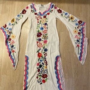 Bohemian Embroidered Long-sleeve Dress size L